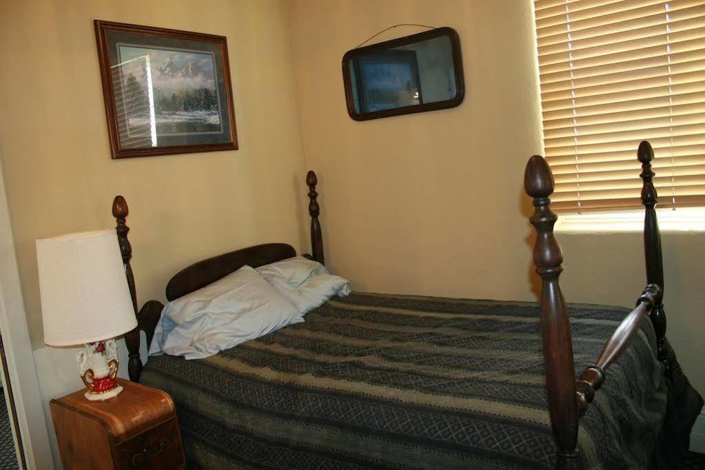 Steam Train Hotel Antonito 외부 사진